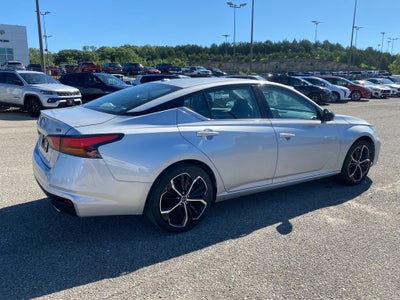 2024 Nissan Altima SR FWD