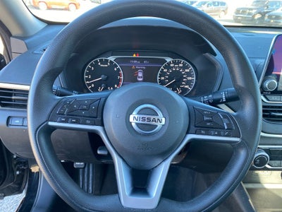 2022 Nissan Altima SV FWD