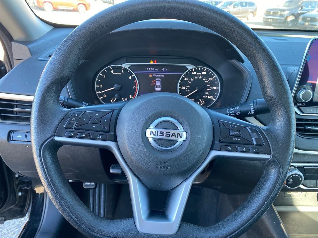 2022 Nissan Altima SV FWD