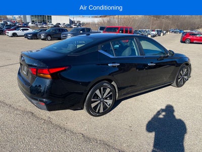 2022 Nissan Altima SV FWD