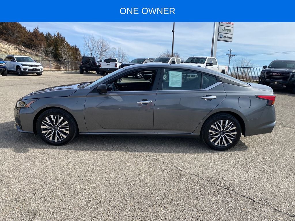 2025 Nissan Altima SV FWD