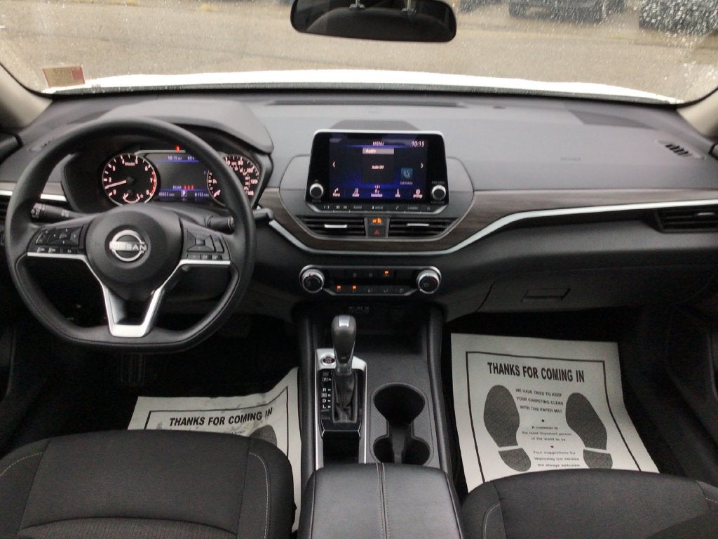 2025 Nissan Altima SV FWD