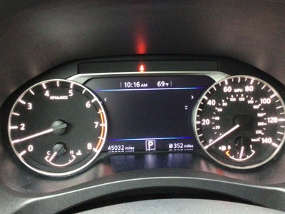 2025 Nissan Altima SV FWD