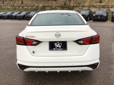 2025 Nissan Altima SV FWD