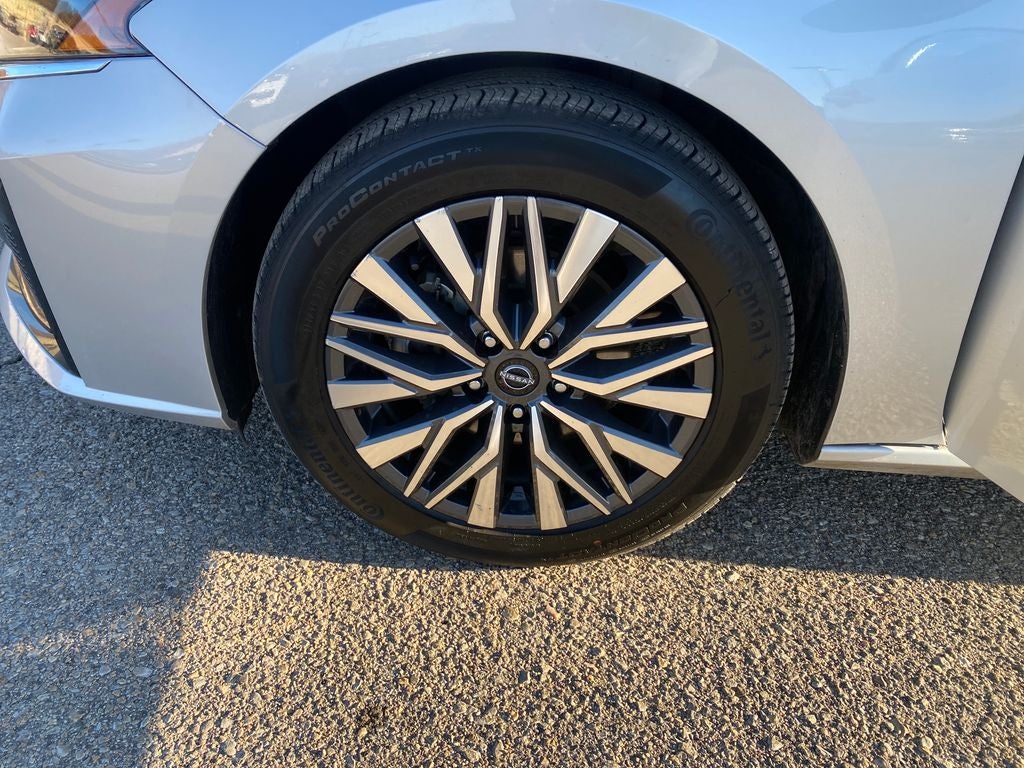 2024 Nissan Altima SV FWD