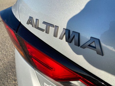 2024 Nissan Altima SV FWD