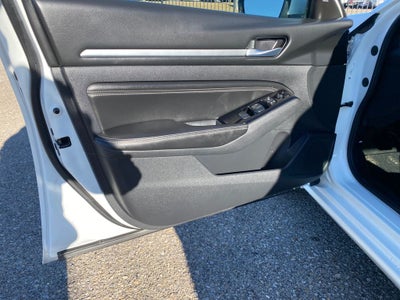 2023 Nissan Altima SV Intelligent AWD