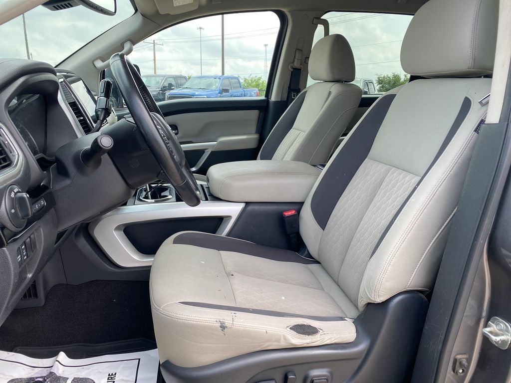 2021 Nissan TITAN Crew Cab SV 4x4