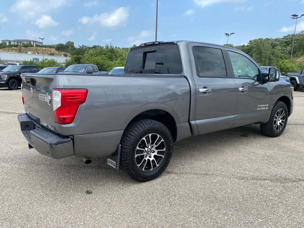 2021 Nissan TITAN Crew Cab SV 4x4
