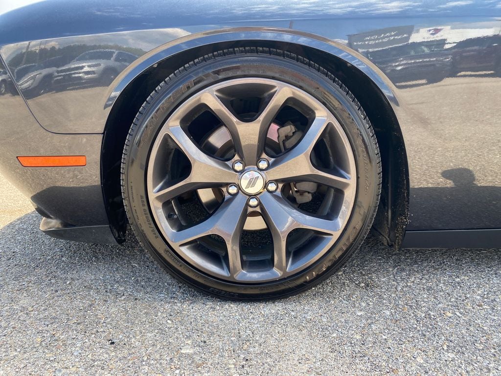 2018 Dodge Challenger SXT Plus