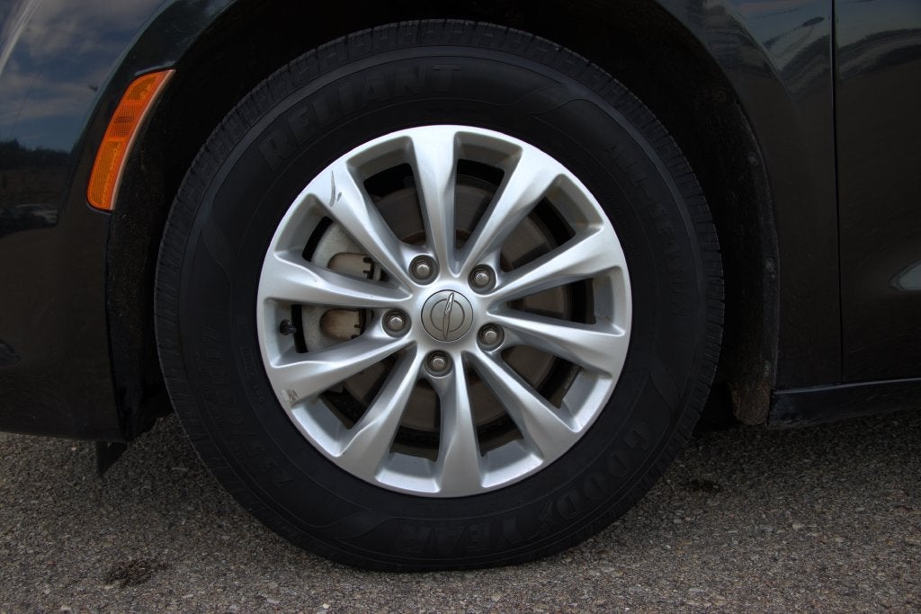 2019 Chrysler Pacifica Touring L