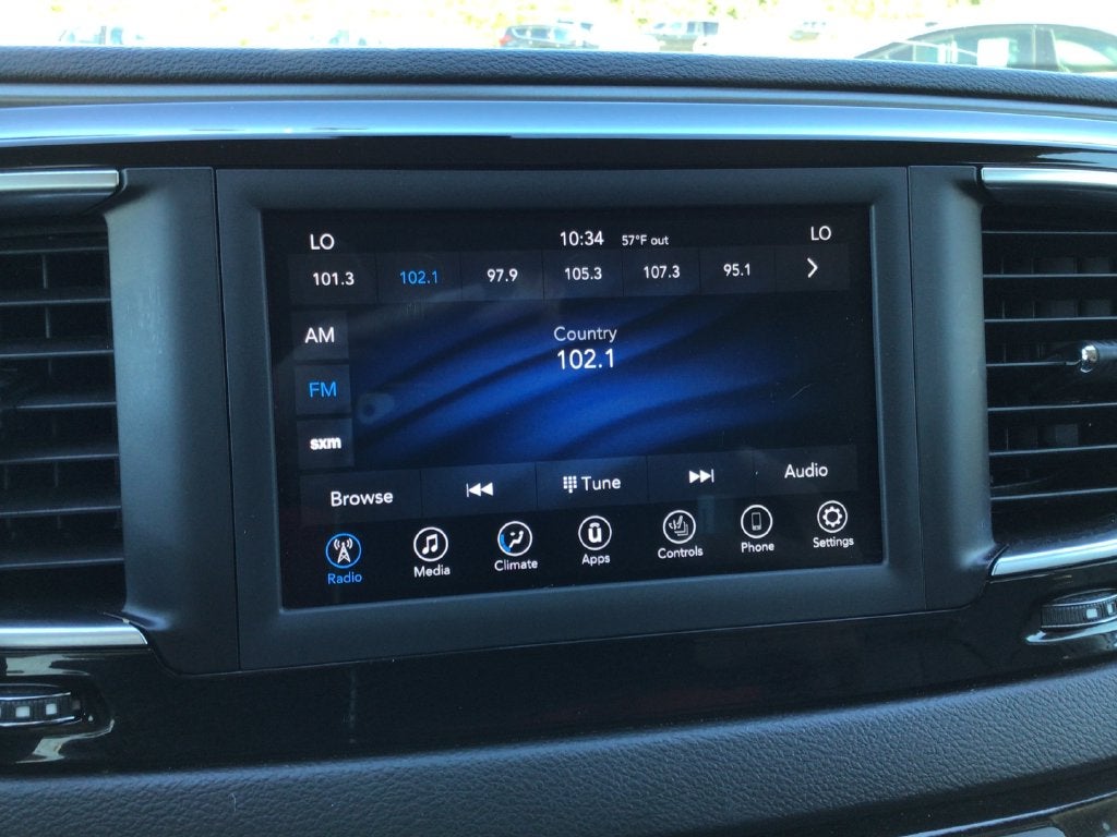 2020 Chrysler Pacifica Touring L