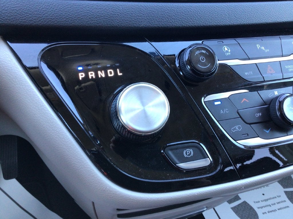 2020 Chrysler Pacifica Touring L