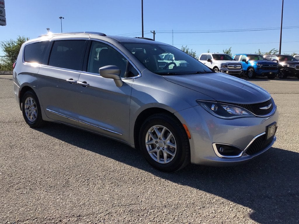 2020 Chrysler Pacifica Touring L