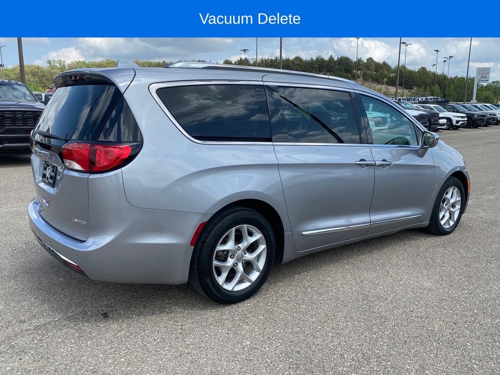 2020 Chrysler Pacifica Limited