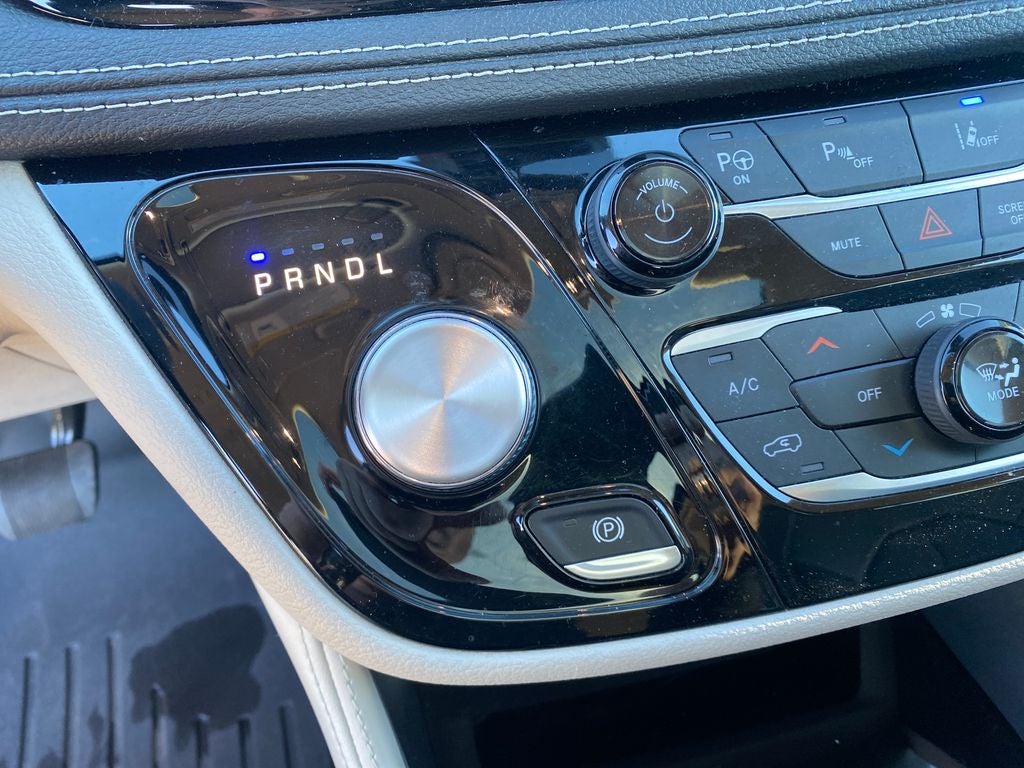 2023 Chrysler Pacifica Hybrid Limited