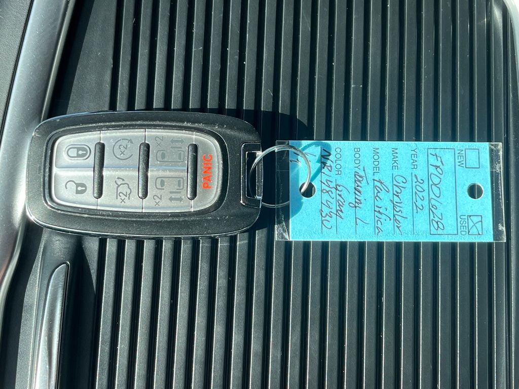 2022 Chrysler Pacifica Touring L AWD