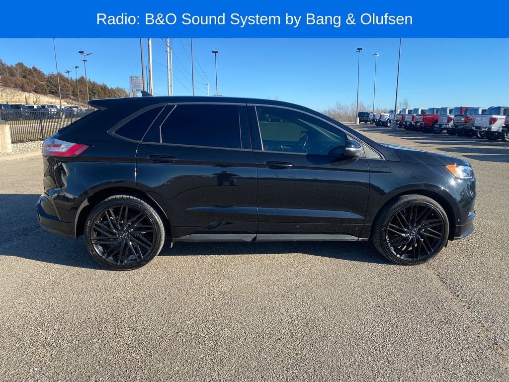 2020 Ford Edge ST
