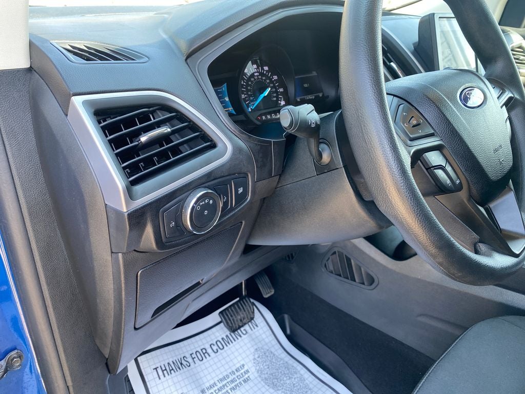 2022 Ford Edge SE