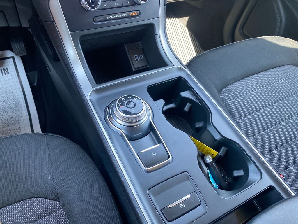 2022 Ford Edge SE