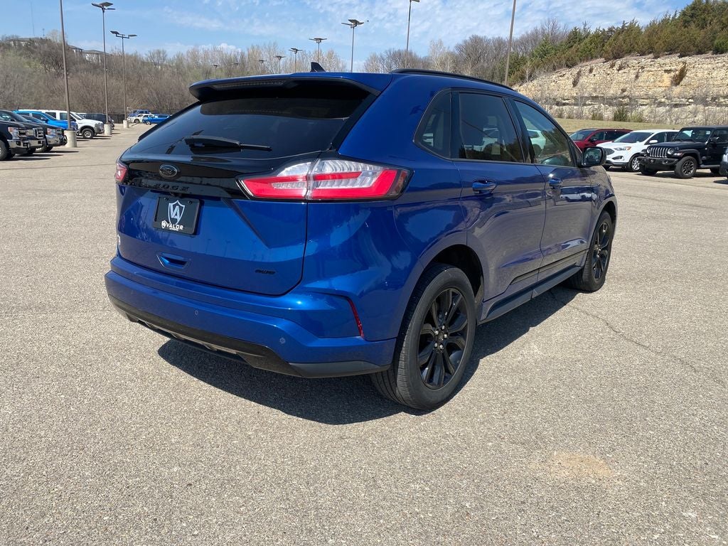2022 Ford Edge SE