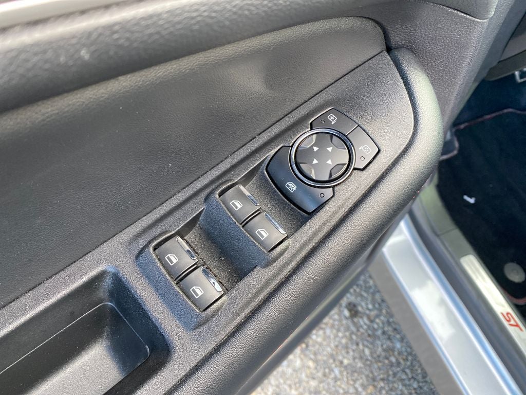 2022 Ford Edge ST-Line