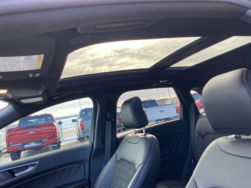 2022 Ford Edge ST-Line