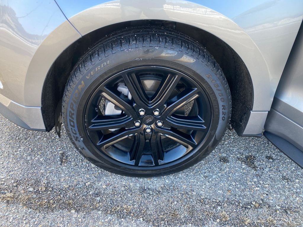 2022 Ford Edge ST-Line