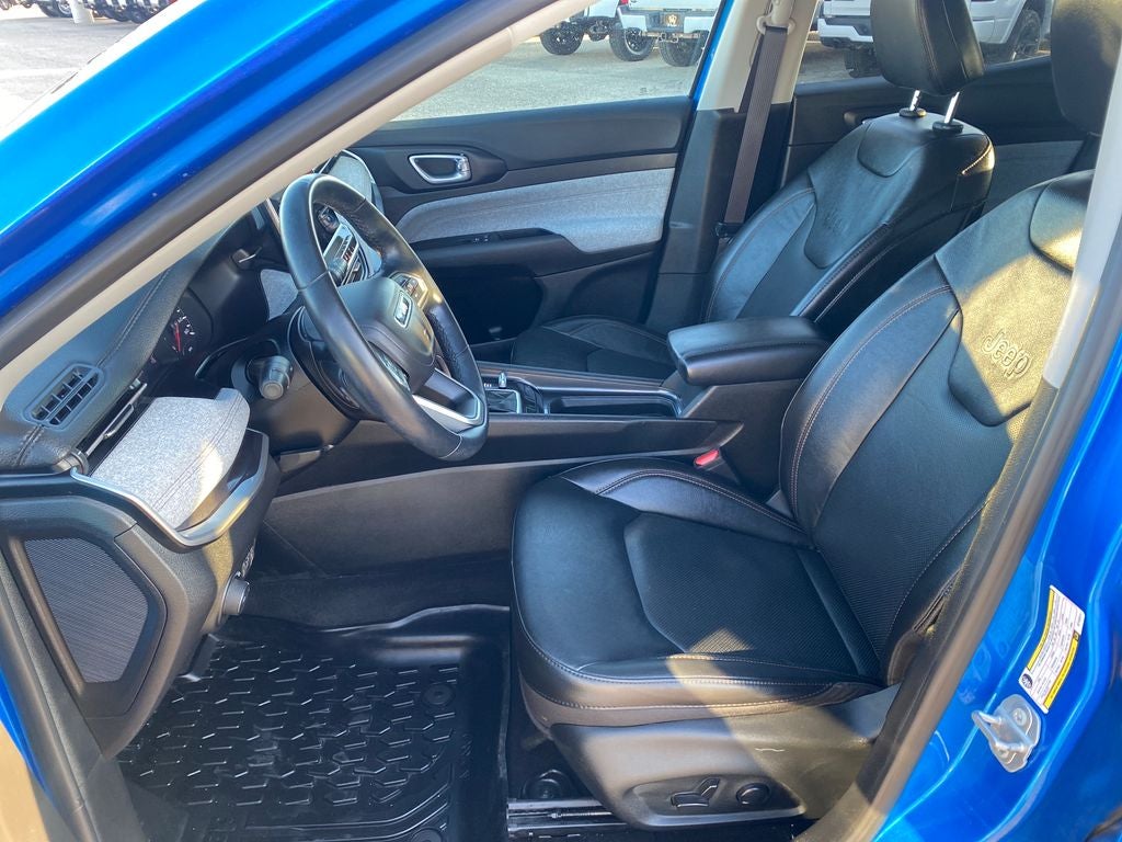 2022 Jeep Compass Latitude Lux 4x4