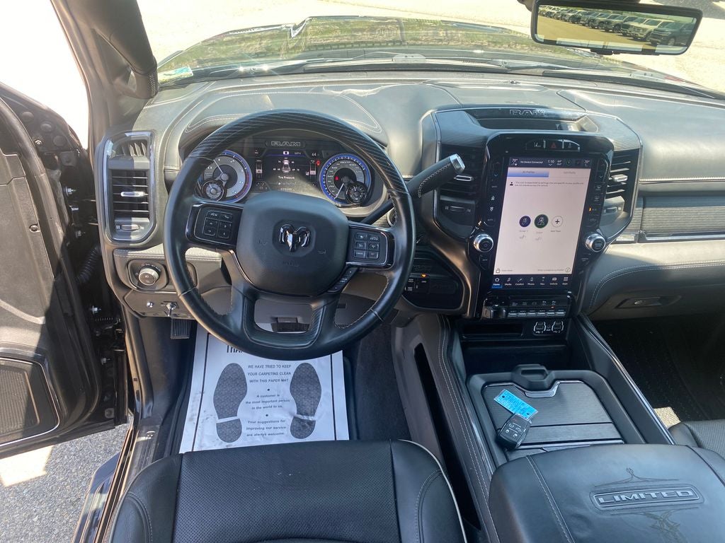 2022 RAM 3500 Limited Crew Cab 4x4 8' Box