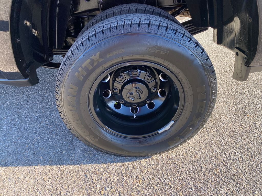 2025 RAM 3500 Limited Crew Cab 4x4 8' Box