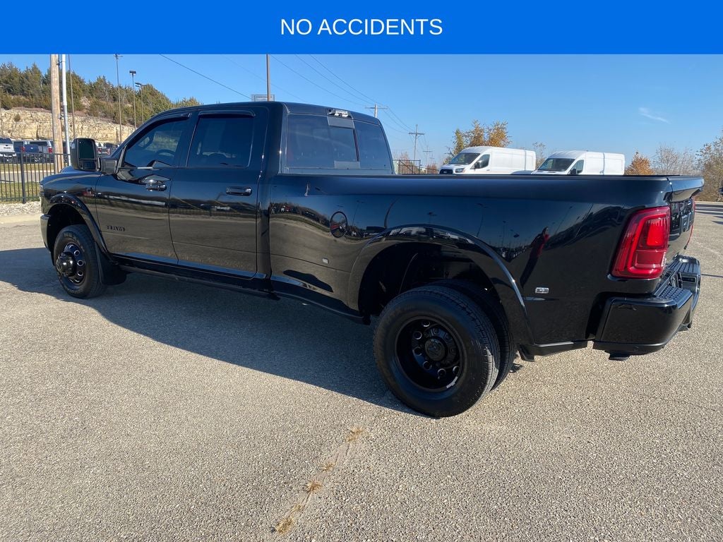 2025 RAM 3500 Limited Crew Cab 4x4 8' Box