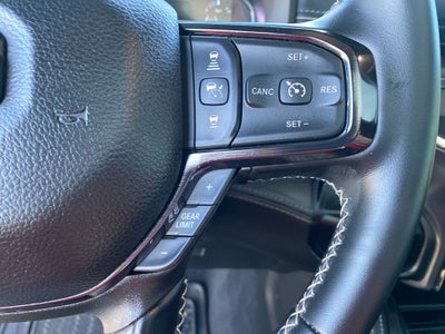 2025 RAM 3500 Limited Crew Cab 4x4 8' Box