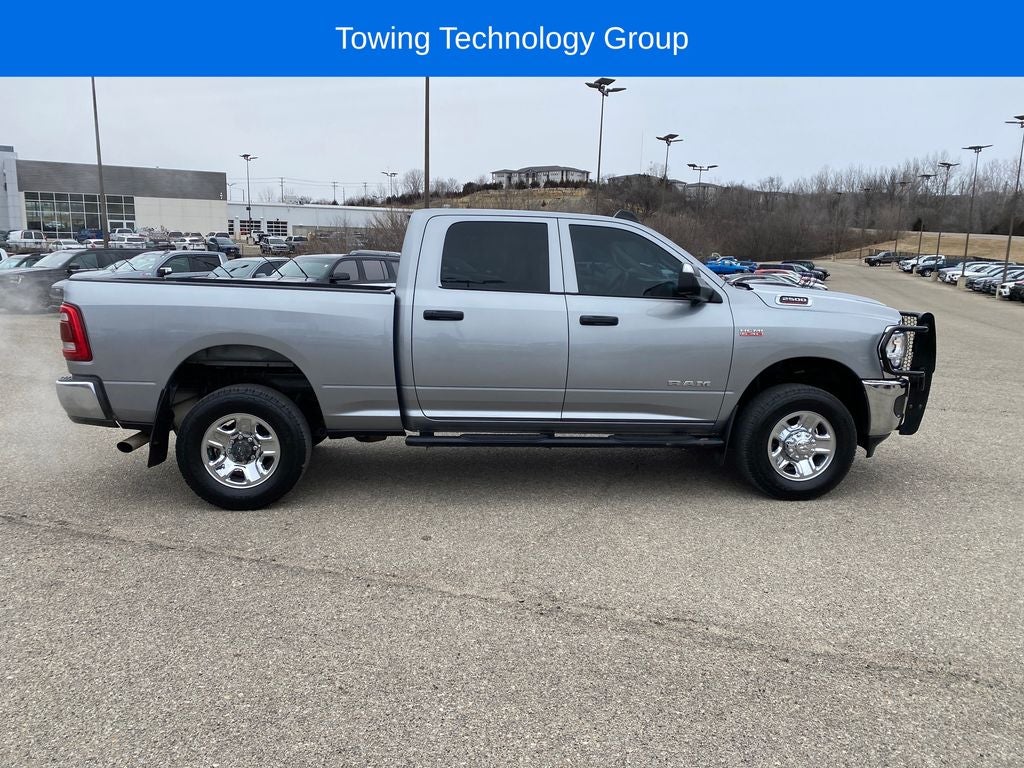 2020 RAM 2500 Tradesman Crew Cab 4X4 6'4' Box