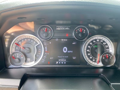 2018 RAM 2500 Laramie Crew Cab 4x4 6'4' Box