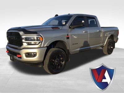 2022 RAM 2500 Laramie Crew Cab 4x4 6'4' Box