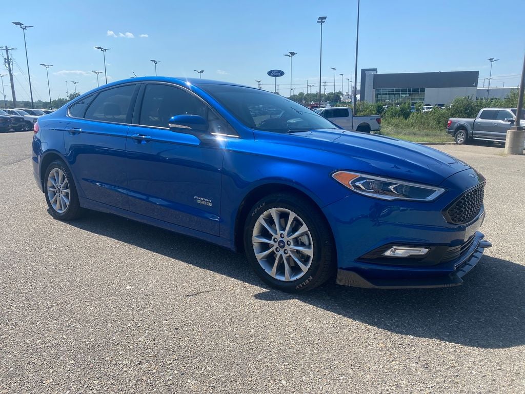 2017 Ford Fusion Energi SE Luxury