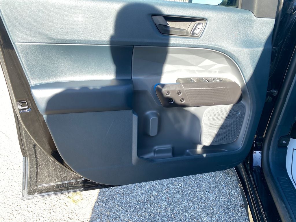 2025 Ford Maverick Lobo Standard