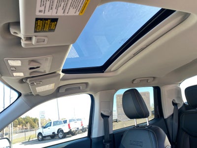 2025 Ford Maverick Lobo Standard