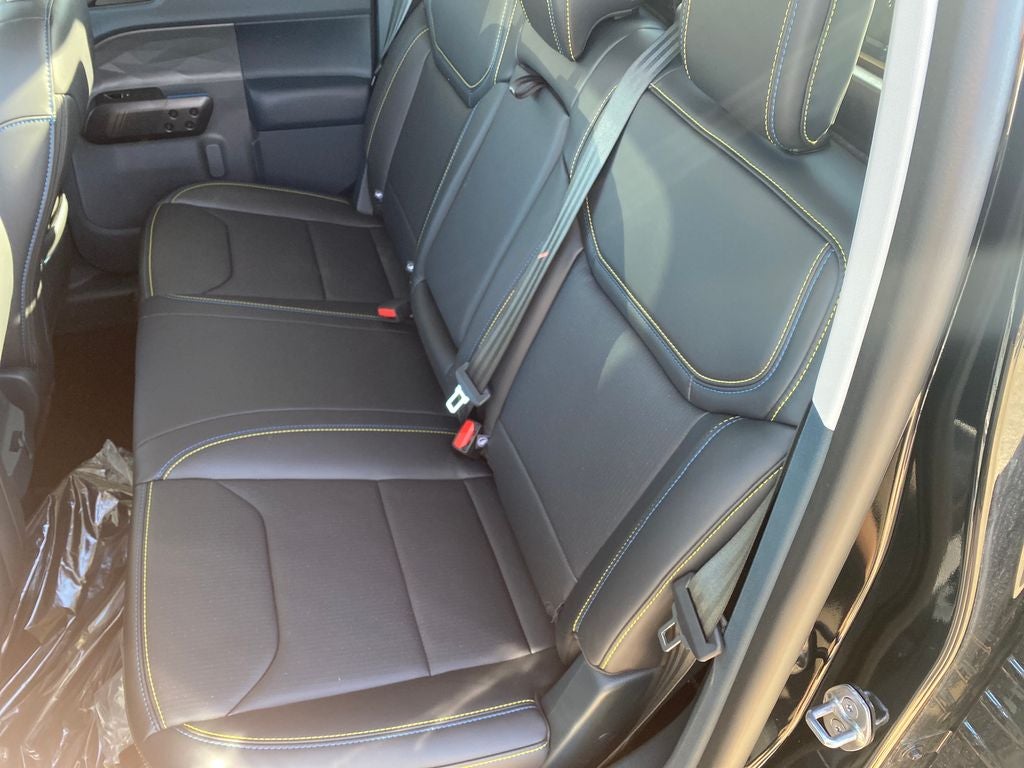 2025 Ford Maverick Lobo Standard