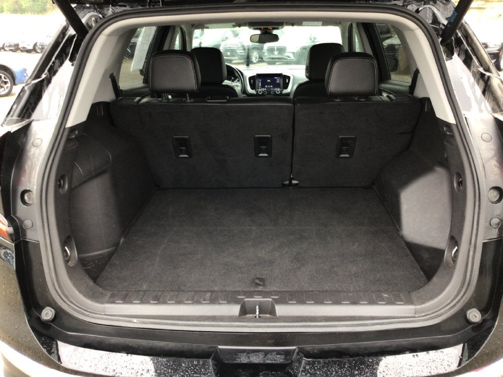 2024 GMC Terrain AWD SLT