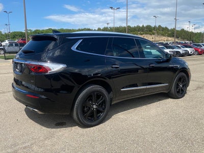 2024 Buick Enclave Essence AWD