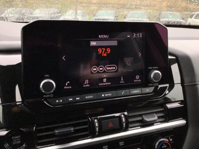 2025 Nissan Pathfinder SV 4WD