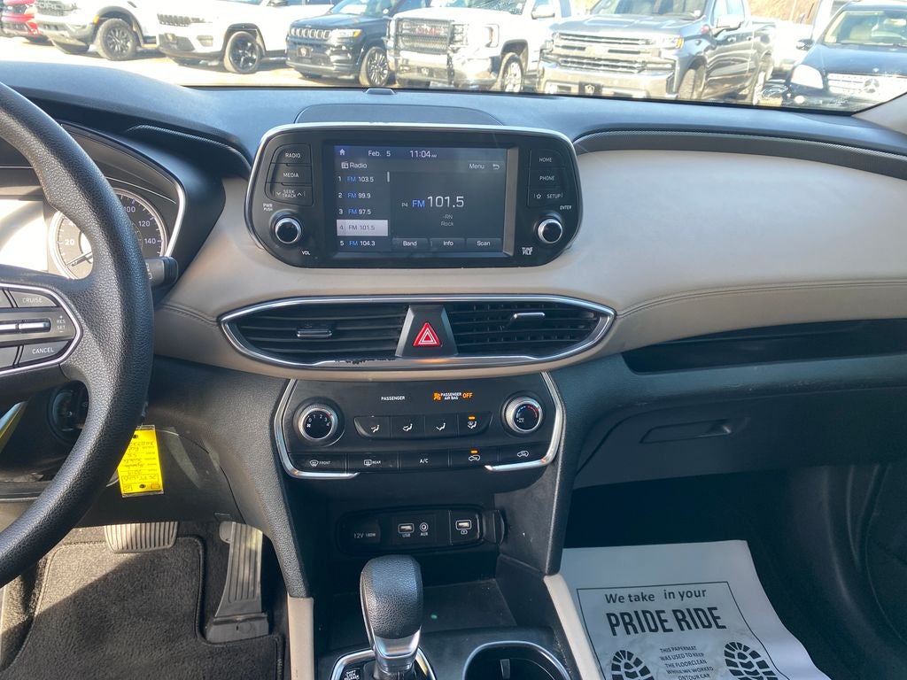 2019 Hyundai Santa Fe SE