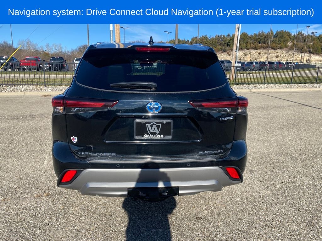 2024 Toyota Highlander Hybrid Platinum