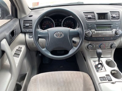 2012 Toyota Highlander Base