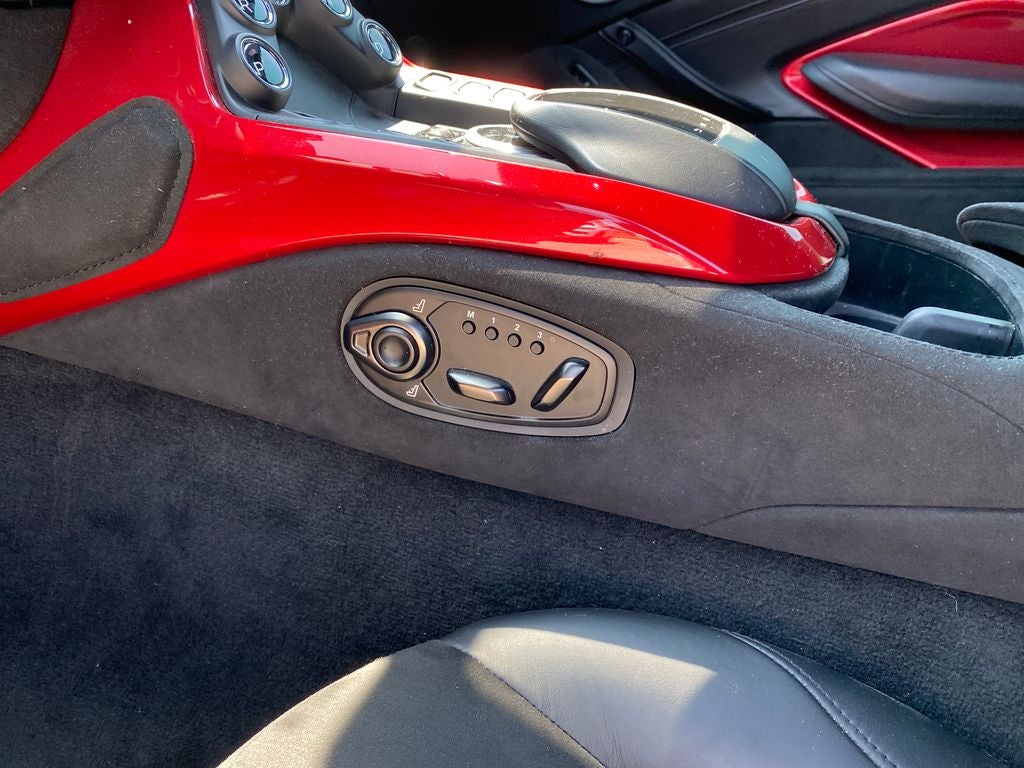 2019 Aston Martin Vantage Base
